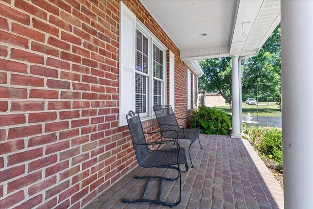 316 Polar LN, Salem, VA 24153