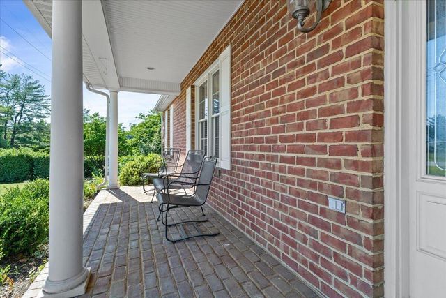 316 Polar LN, Salem, VA 24153
