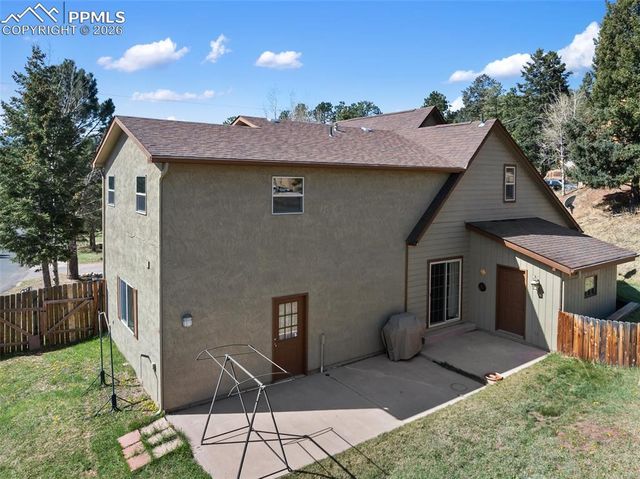 400 Hillcrest Street, Woodland Park, CO 80863