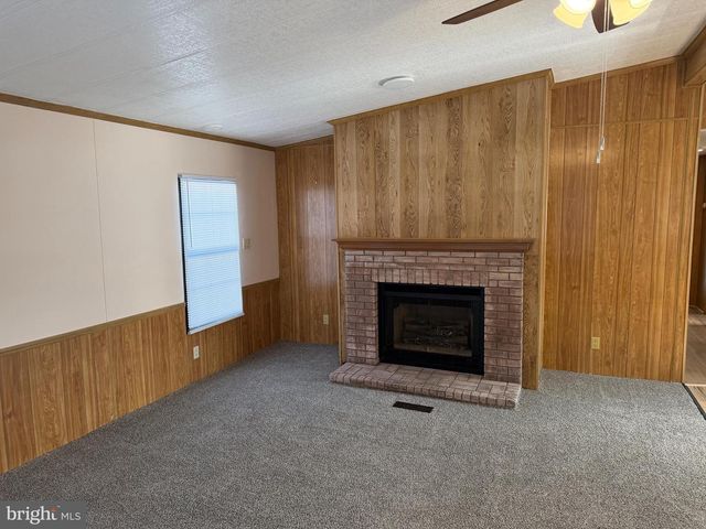 300 SILVER RUN RD, Millville, NJ 08332