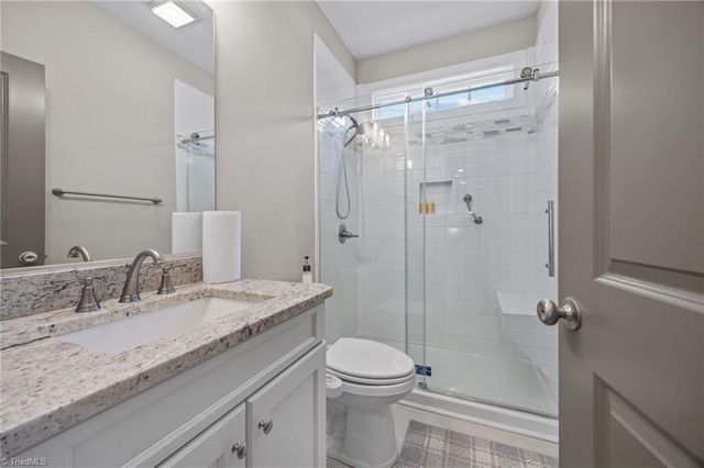 420 Burkes Crossing Drive, Winston-salem, NC 27104