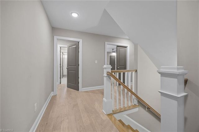 420 Burkes Crossing Drive, Winston-salem, NC 27104