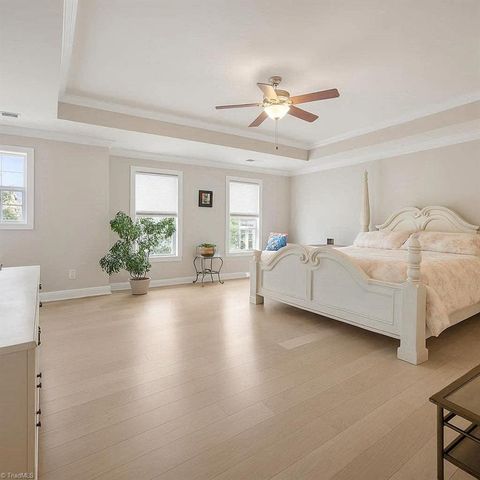 420 Burkes Crossing Drive, Winston-salem, NC 27104