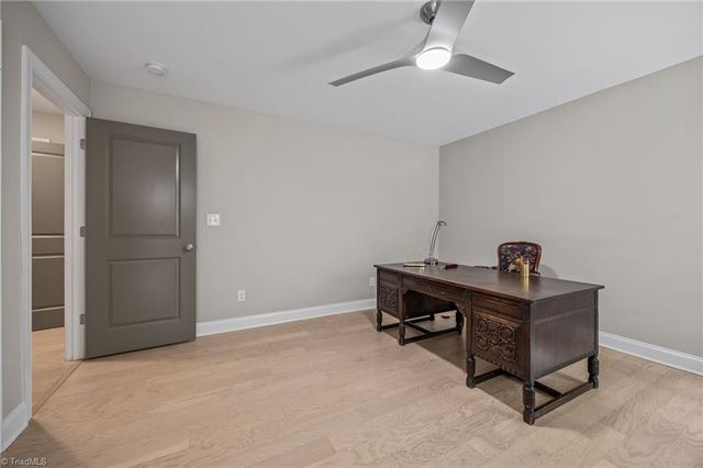 420 Burkes Crossing Drive, Winston-salem, NC 27104