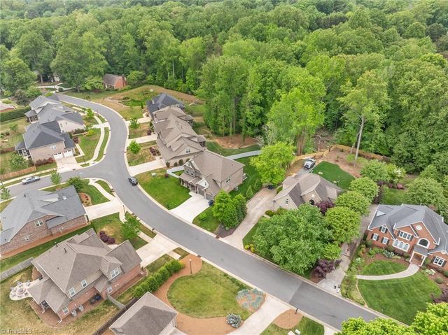 420 Burkes Crossing Drive, Winston-salem, NC 27104