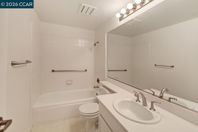 4372 Terra Granada Dr 1A, Walnut Creek, CA 94595