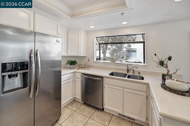 4372 Terra Granada Dr 1A, Walnut Creek, CA 94595