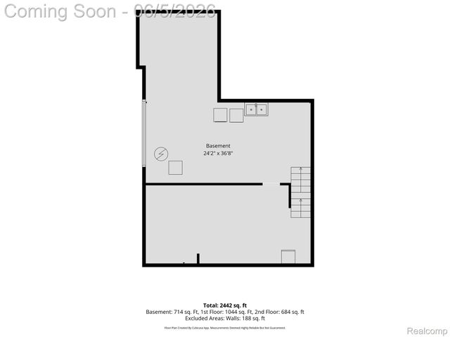 10065 Hart Avenue, Huntington Woods, MI 48070