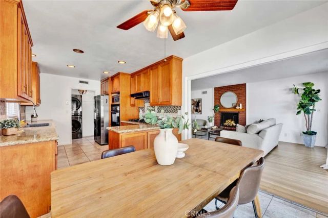 1601 Wellington, Santa Ana, CA 92701