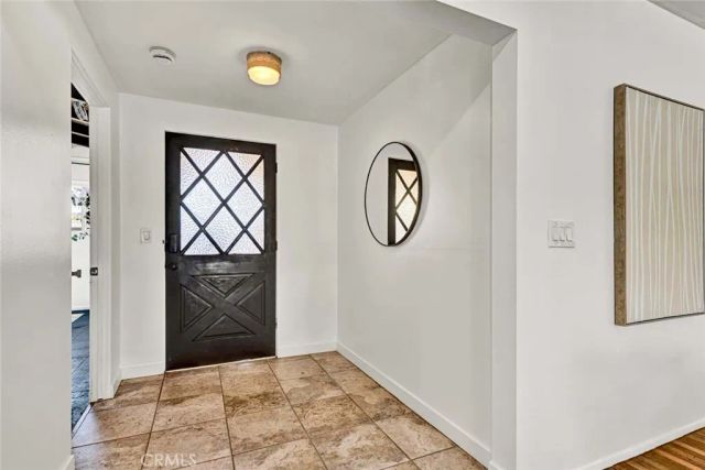 1601 Wellington, Santa Ana, CA 92701