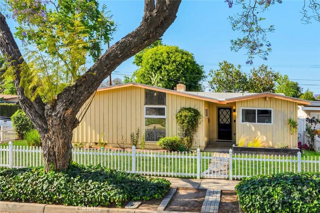 1601 Wellington, Santa Ana, CA 92701