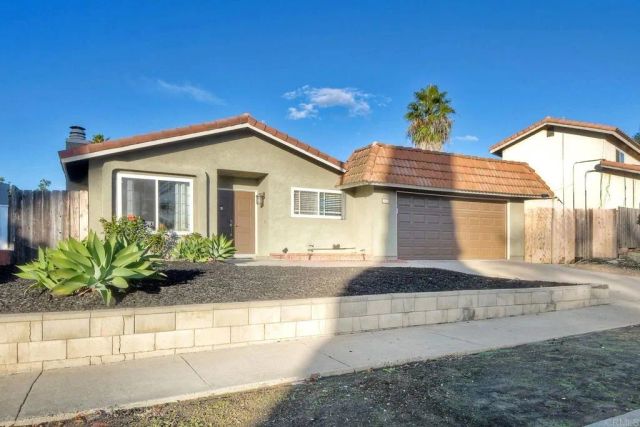 166 Mckinley St., Oceanside, CA 92056