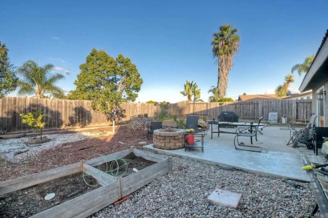 166 Mckinley St., Oceanside, CA 92056