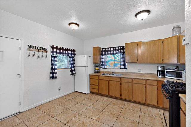 624 SANTO DOMINGO, Bernalillo, NM 87004