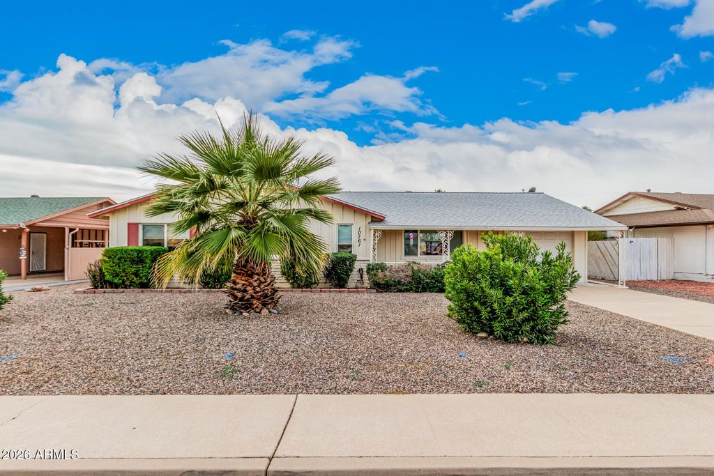 10761 W SUN CITY Boulevard, Sun City, AZ 85351