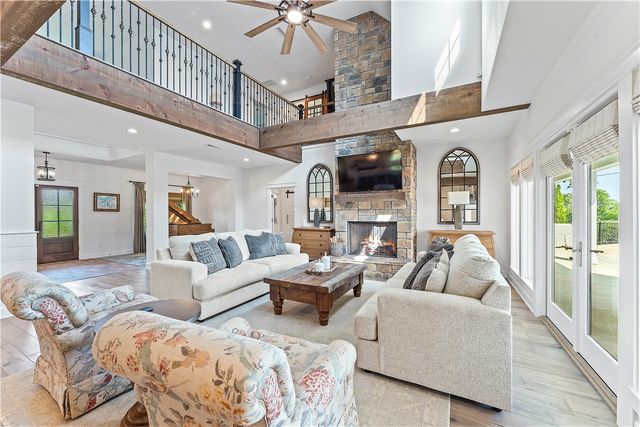 3203 W Quapaw Road, Rogers, AR 72758
