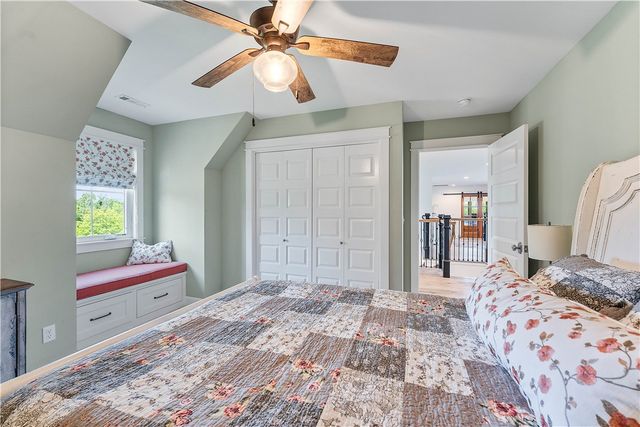 3203 W Quapaw Road, Rogers, AR 72758