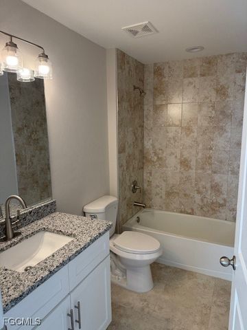 1324 NW 15th TER, Cape Coral, FL 33993