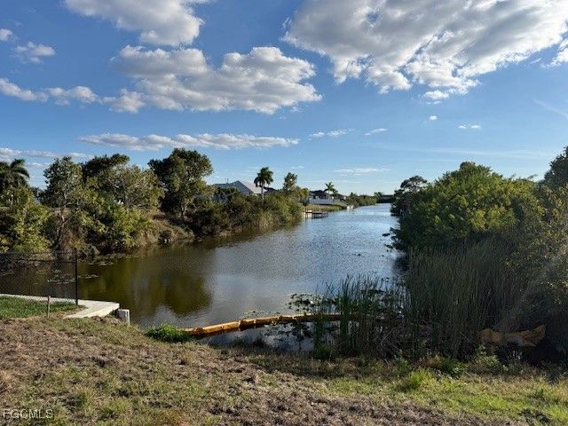 1324 NW 15th TER, Cape Coral, FL 33993