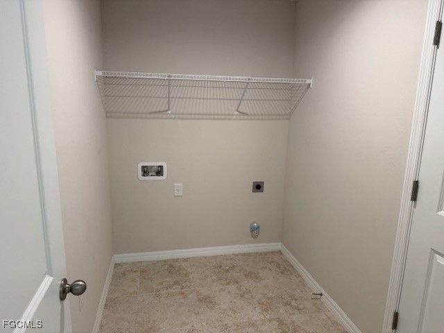 1324 NW 15th TER, Cape Coral, FL 33993