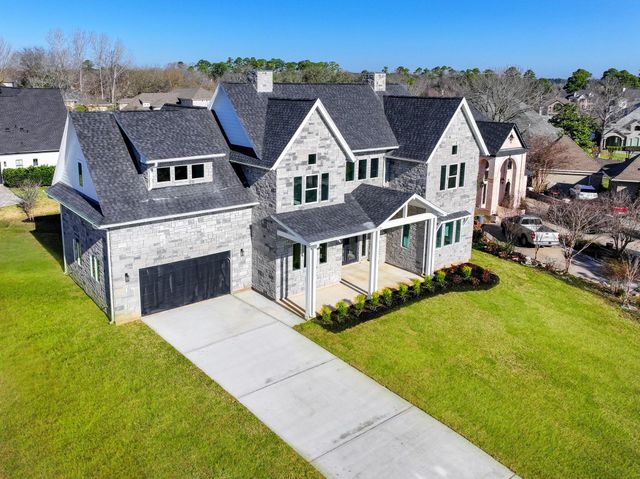 5 Edgewood Circle, Montgomery, TX 77356