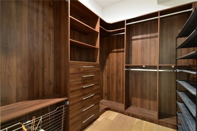 4829 Saloma Avenue, Sherman Oaks, CA 91403
