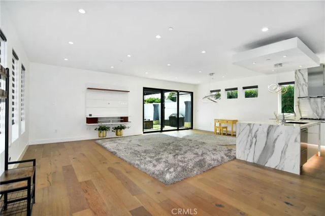 4829 Saloma Avenue, Sherman Oaks, CA 91403