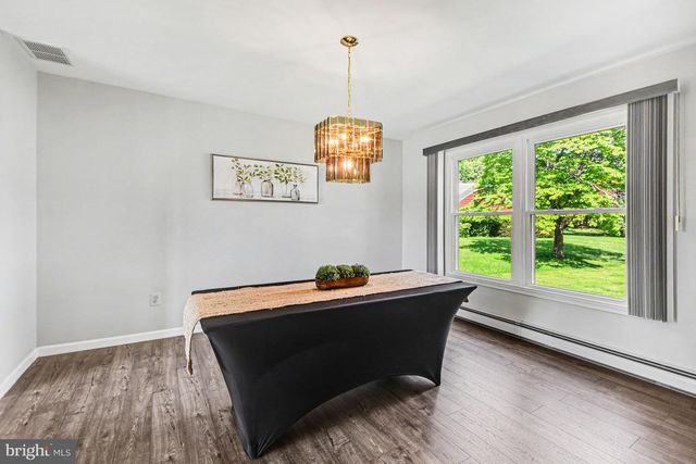 963 DICK AVE, Warminster, PA 18974