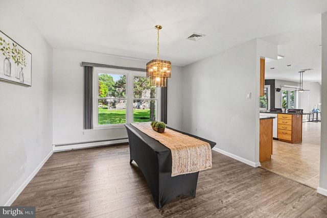 963 DICK AVE, Warminster, PA 18974