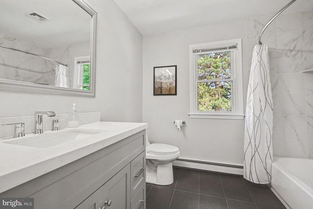 963 DICK AVE, Warminster, PA 18974