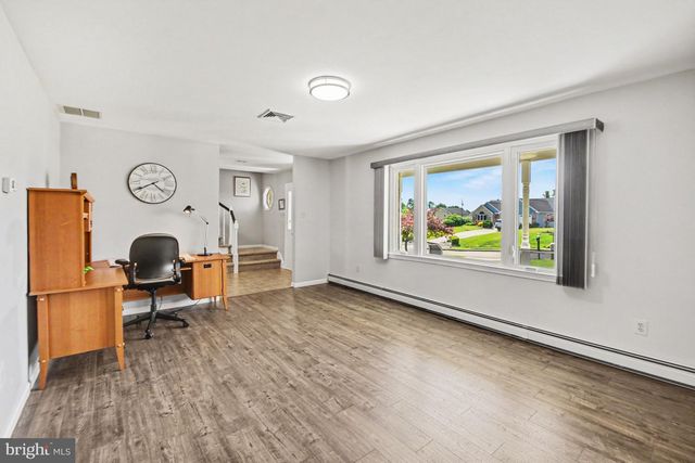 963 DICK AVE, Warminster, PA 18974