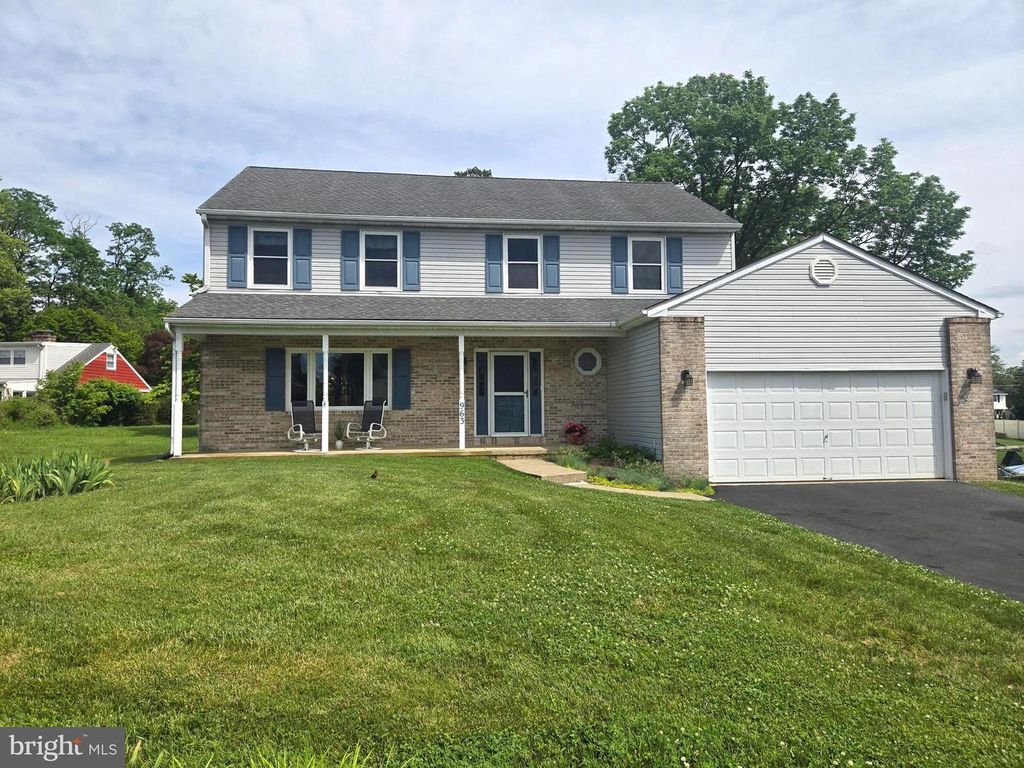 963 DICK AVE, Warminster, PA 18974