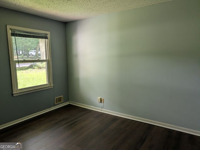 2073 Beechwood Drive SE, Conyers, GA 30013