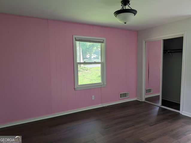 2073 Beechwood Drive SE, Conyers, GA 30013