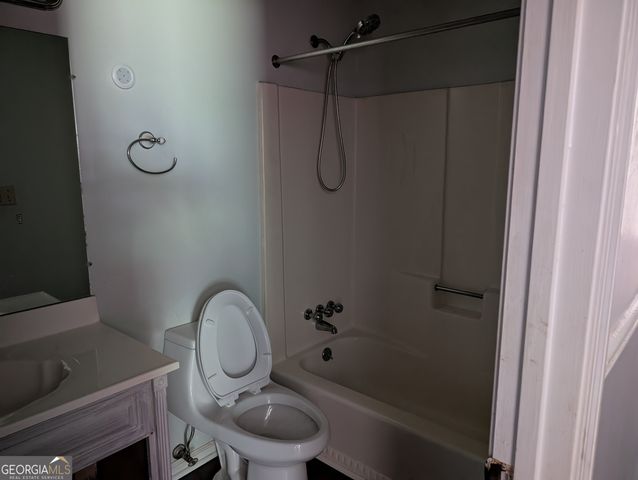 2073 Beechwood Drive SE, Conyers, GA 30013