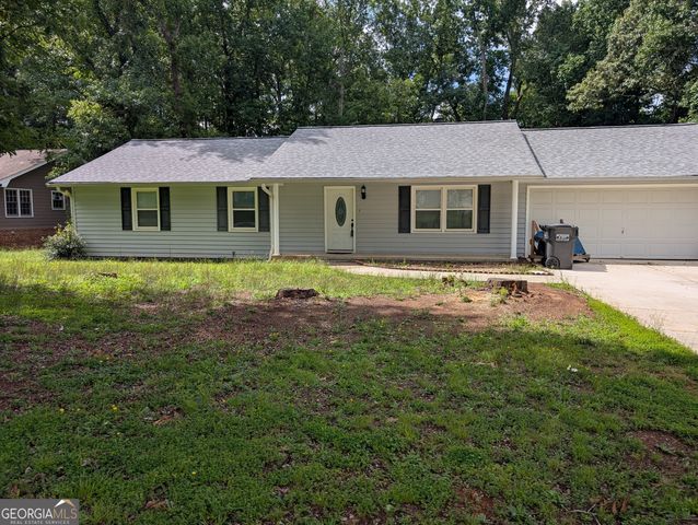 2073 Beechwood Drive SE, Conyers, GA 30013