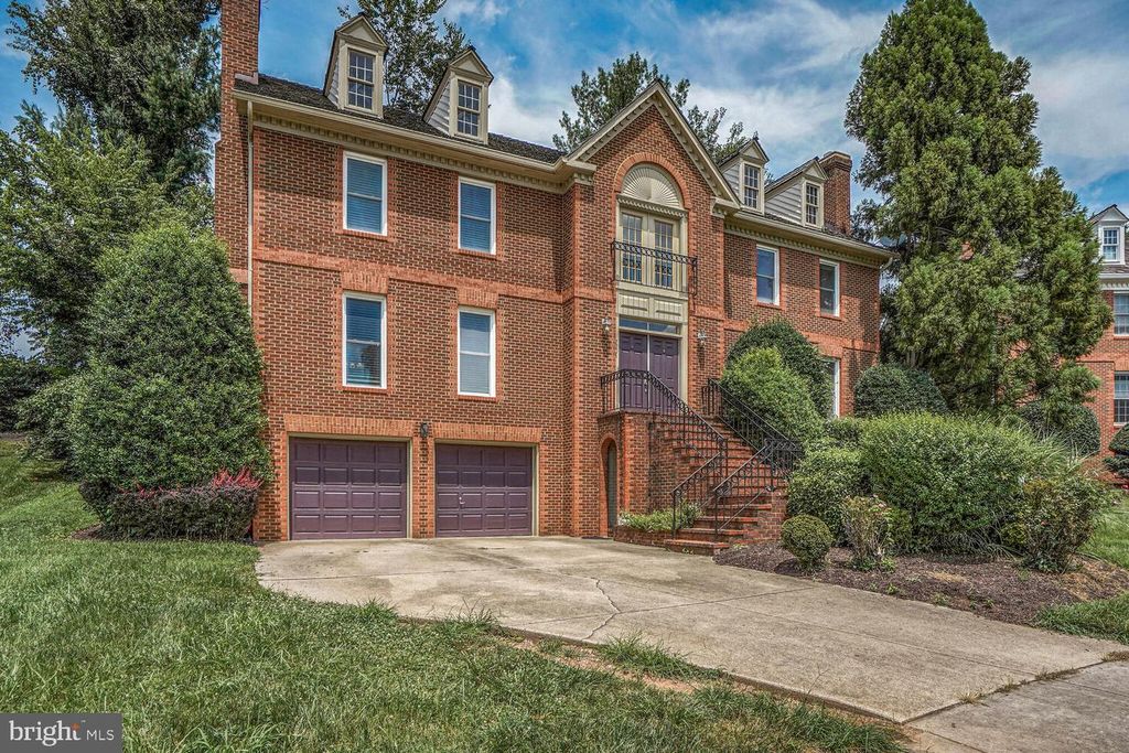 7204 QUIET CV, Annandale, VA 22003