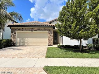 9444 Glenforest DR, Naples, FL 34120