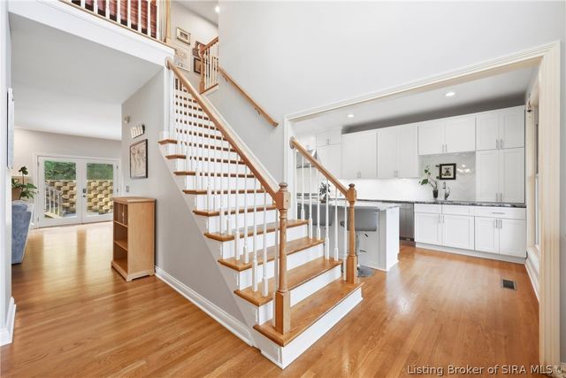 2707 Clearstream Court, New Albany, IN 47150
