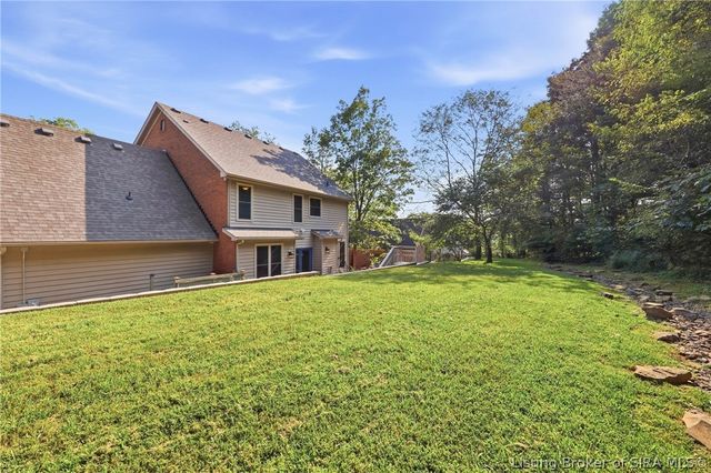 2707 Clearstream Court, New Albany, IN 47150