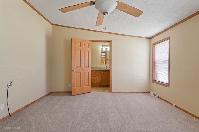 1041 ASPEN Drive, Manteno, IL 60950