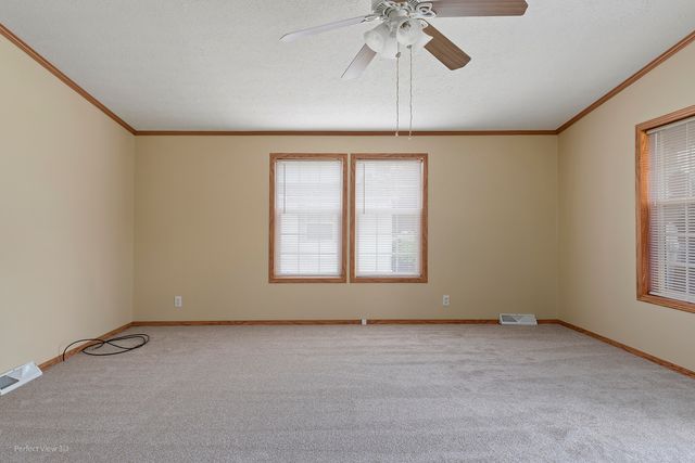 1041 ASPEN Drive, Manteno, IL 60950