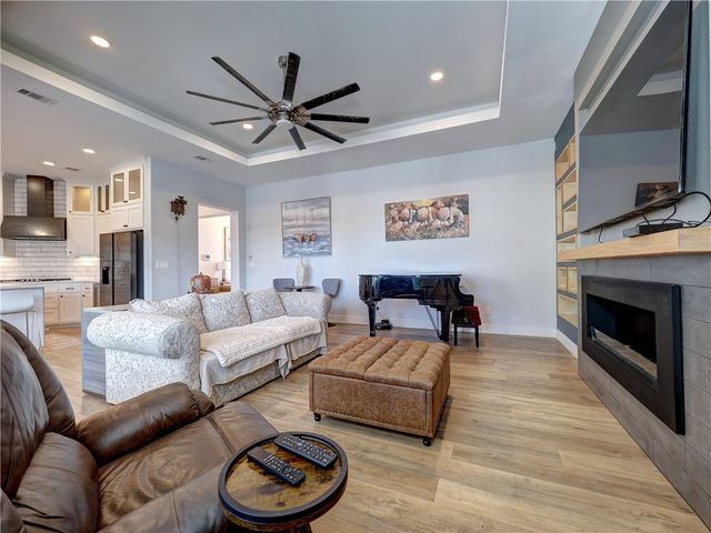 16101 Jessamine St, Corpus Christi, TX 78418