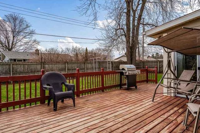 726 E Petunia Lane, Beloit, WI 53511