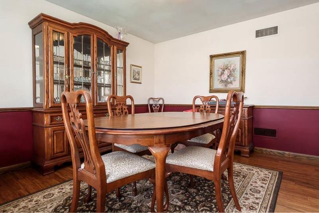 726 E Petunia Lane, Beloit, WI 53511