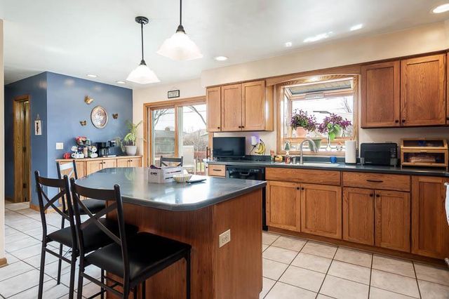 726 E Petunia Lane, Beloit, WI 53511