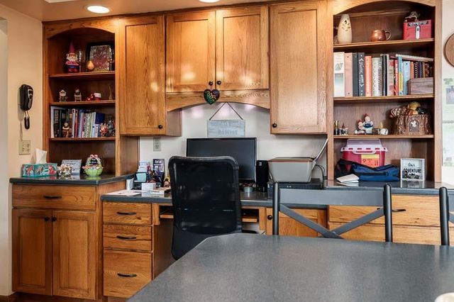 726 E Petunia Lane, Beloit, WI 53511