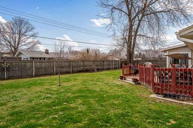 726 E Petunia Lane, Beloit, WI 53511