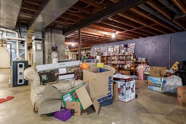 726 E Petunia Lane, Beloit, WI 53511