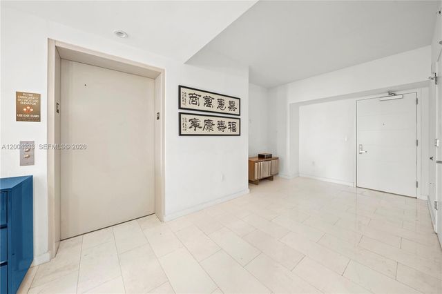 1010 Brickell Ave 3904, Miami, FL 33131